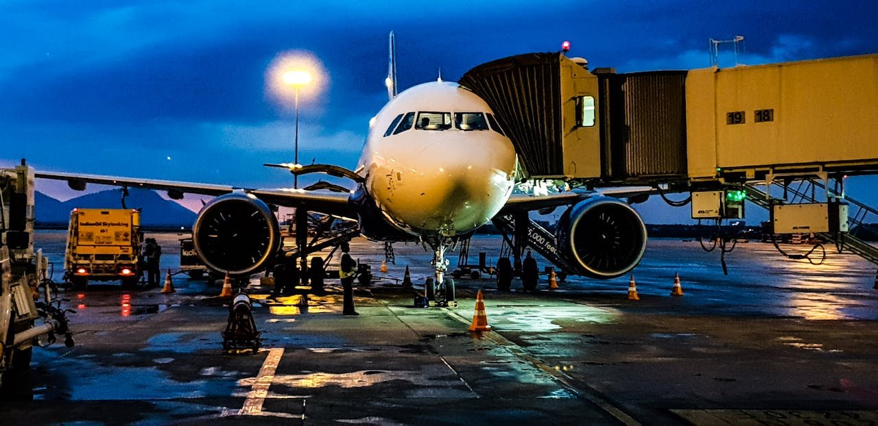 Aircraft Avionics and Parts That Improve Safety and Efficiency