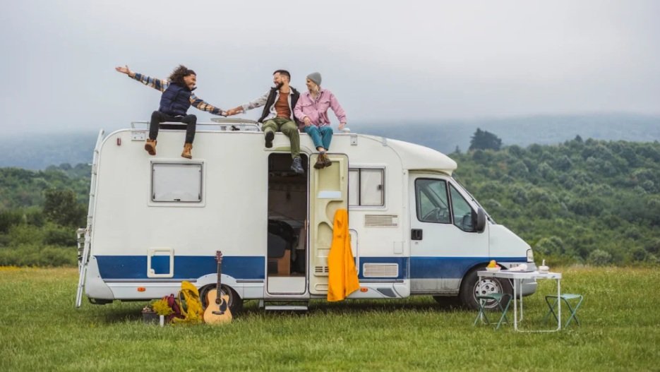 Family Road Trips Made Easy: Best Cars and Tips for Comfortable Travel